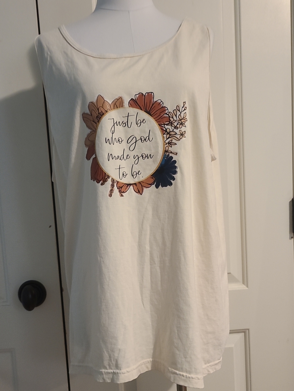 NWOT Comfort Colors Cotton "Just Be Who God Made You To Be" Tank Top